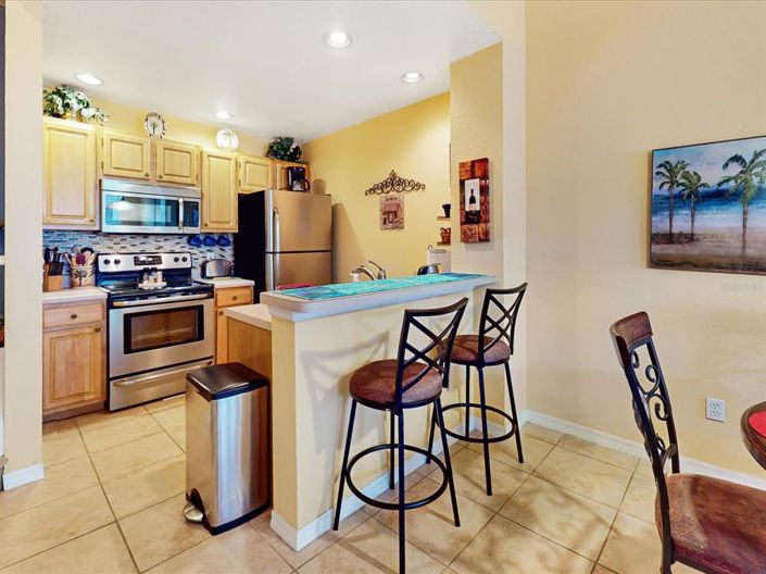 Image No.9-3 Bed Apartment for sale