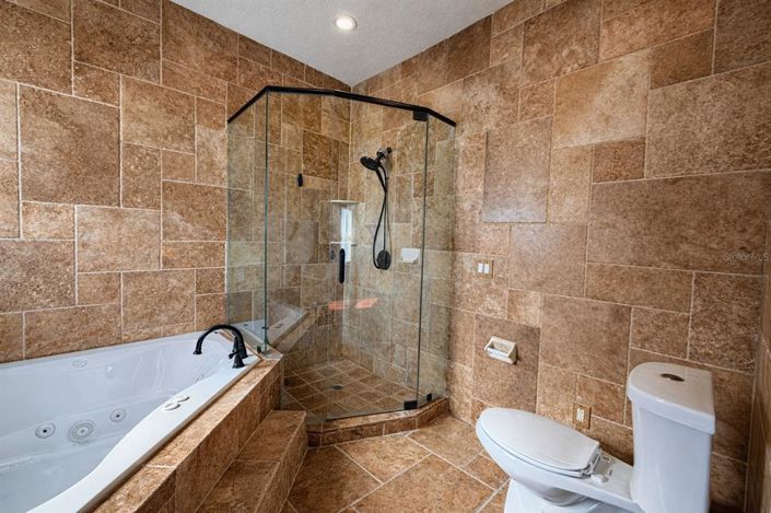 Image No.13-4 Bed House for sale