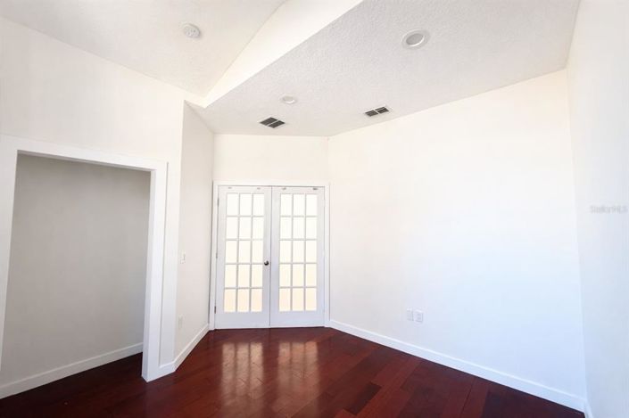 Image No.19-4 Bed House for sale