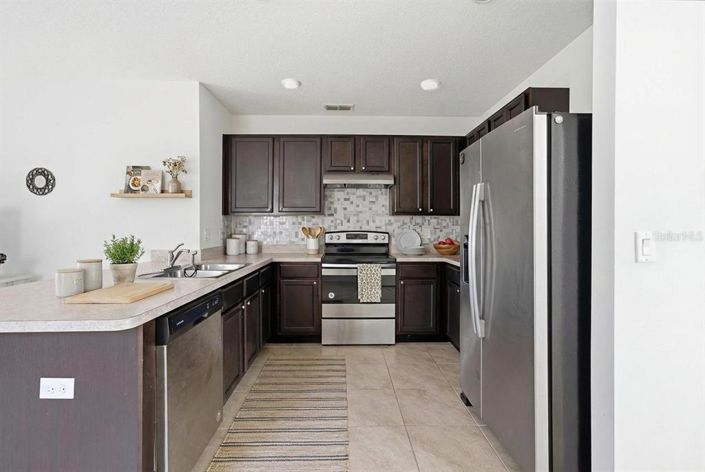 Image No.6-3 Bed House for sale