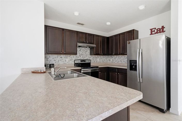 Image No.7-3 Bed House for sale