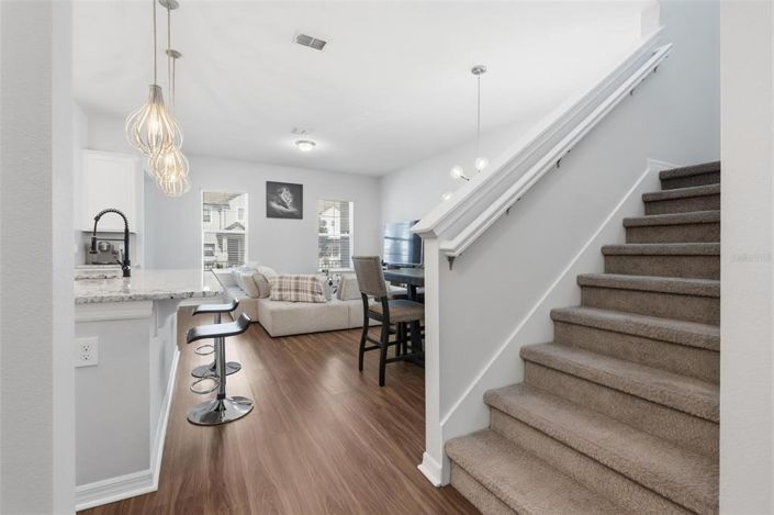 Image No.14-3 Bed House for sale