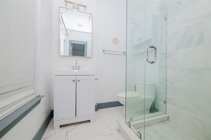 Image No.11-Maison de 5 chambres à vendre à Saint John