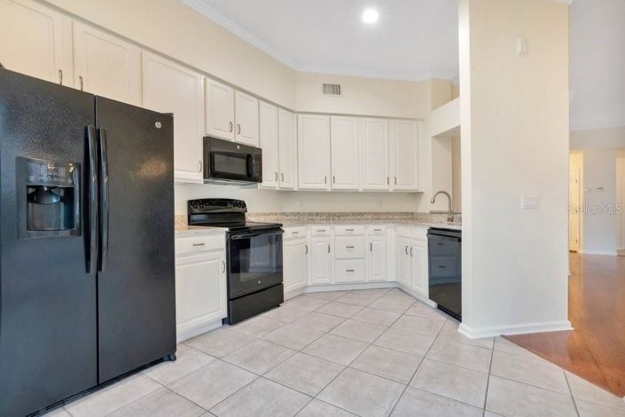 Image No.17-Maison de ville de 2 chambres à vendre à Saint John