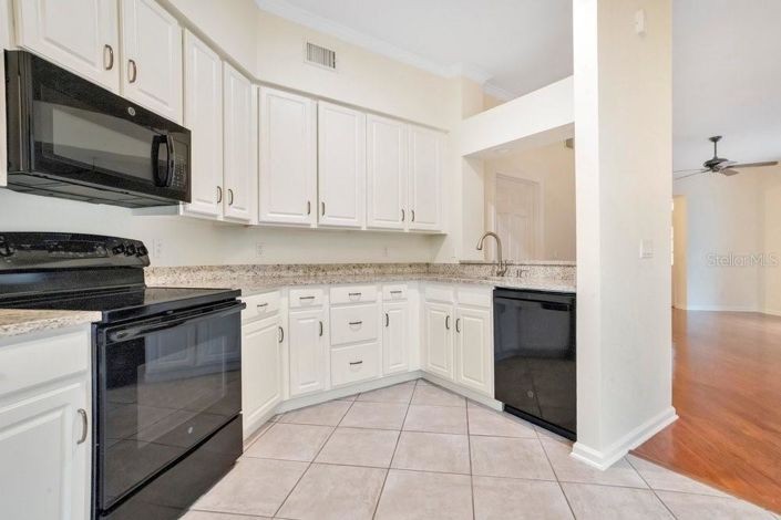 Image No.18-Maison de ville de 2 chambres à vendre à Saint John