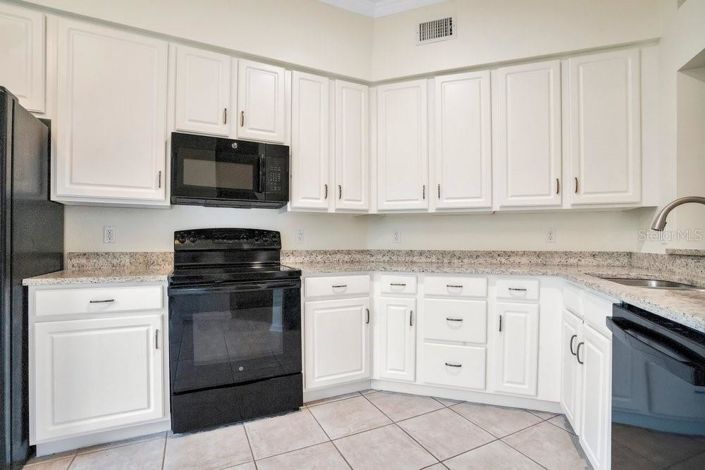 Image No.20-Maison de ville de 2 chambres à vendre à Saint John