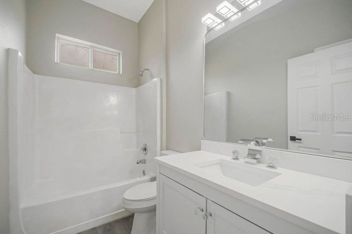 Image No.11-4 Bed House for sale