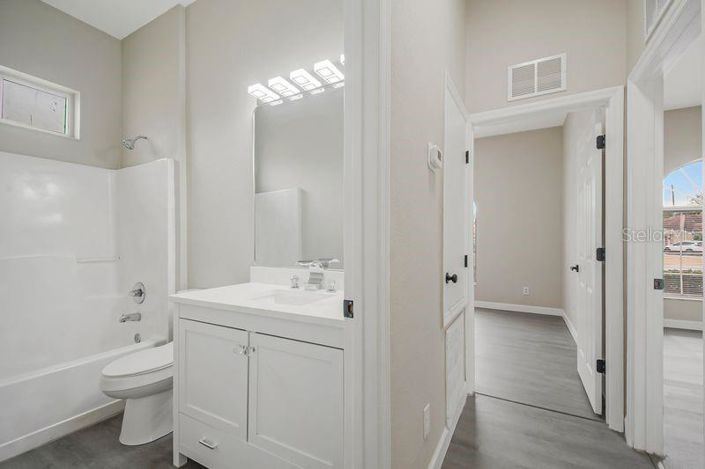 Image No.12-4 Bed House for sale