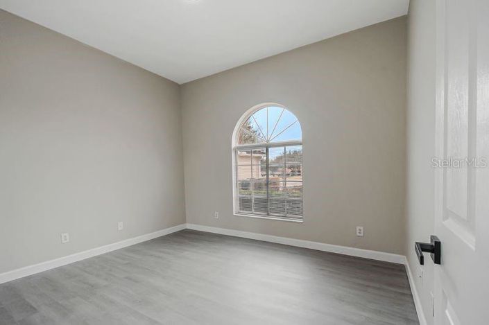 Image No.19-4 Bed House for sale