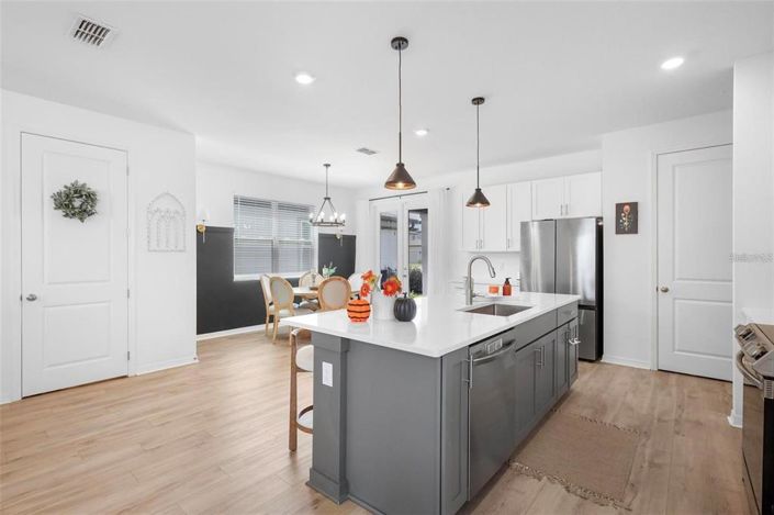 Image No.7-3 Bed House for sale