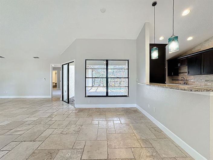 Image No.12-Maison de 2 chambres à vendre à Saint John