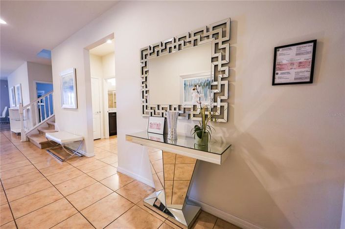 Image No.5-9 Bed House for sale