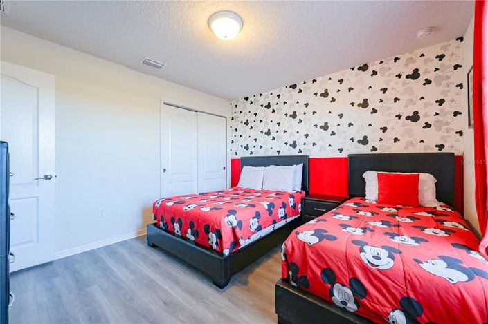 Image No.51-9 Bed House for sale