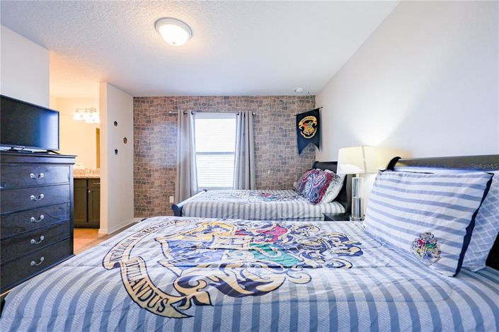 Image No.56-9 Bed House for sale