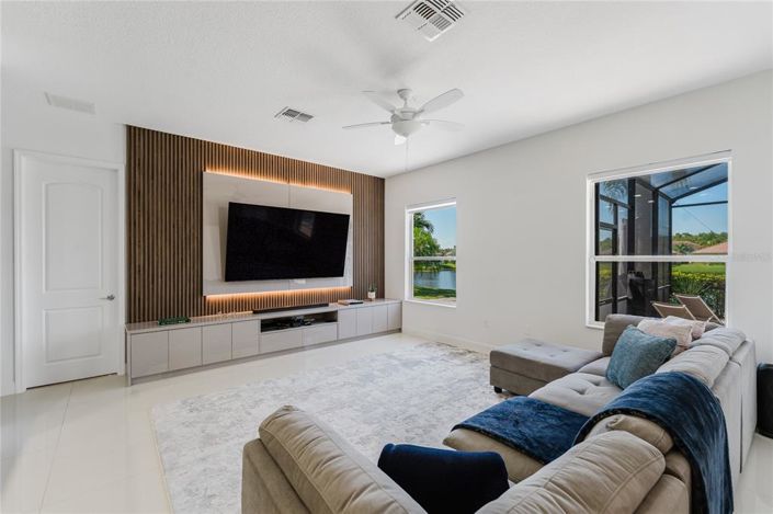 Image No.37-3 Bed House for sale