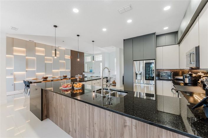 Image No.45-3 Bed House for sale