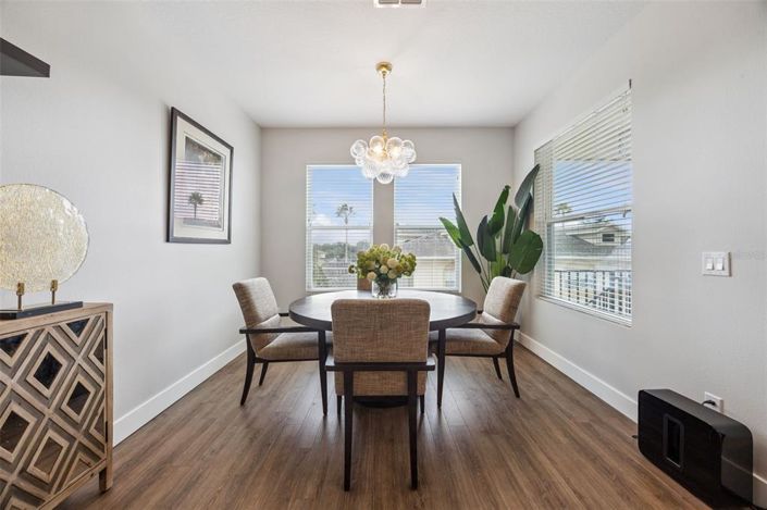 Image No.10-3 Bed Townhouse for sale