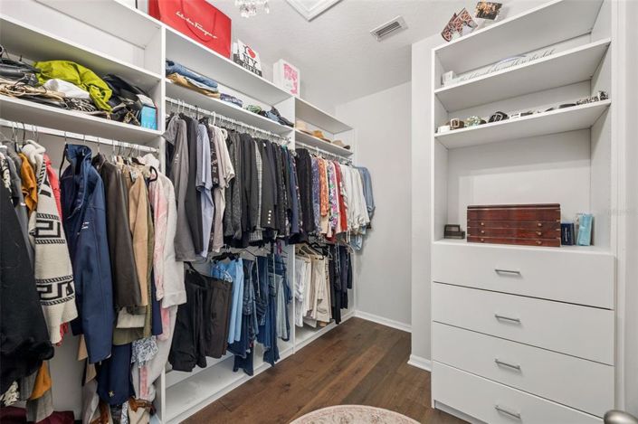 Image No.18-3 Bed Townhouse for sale