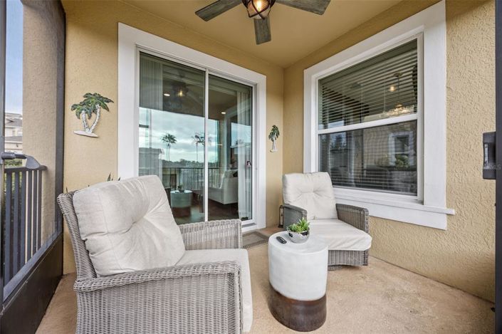 Image No.20-3 Bed Townhouse for sale