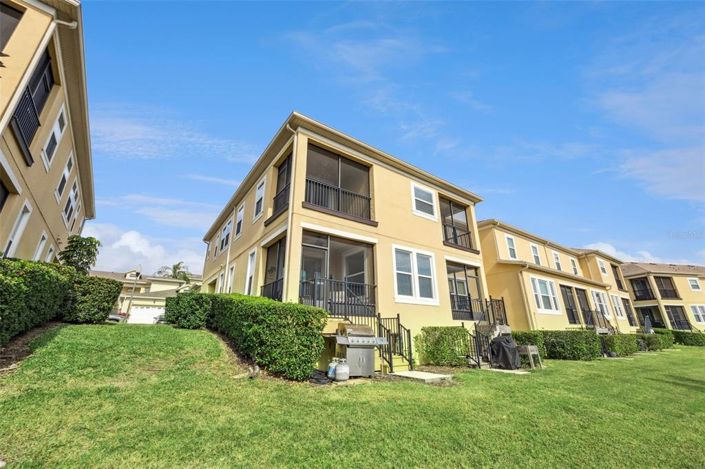 Image No.21-3 Bed Townhouse for sale