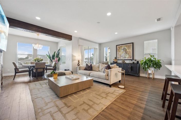 Image No.3-3 Bed Townhouse for sale