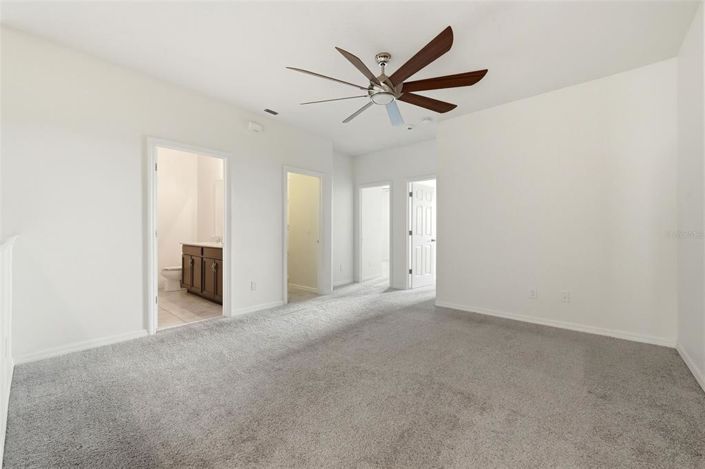 Image No.18-Maison de ville de 4 chambres à vendre à Saint John