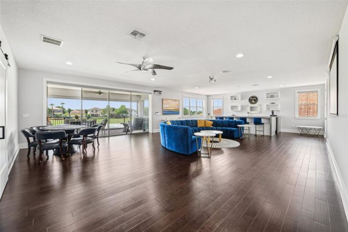 Image No.15-5 Bed House for sale