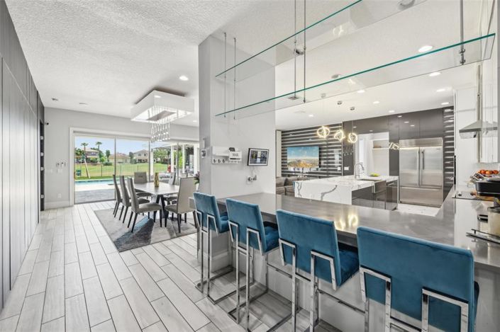 Image No.25-5 Bed House for sale