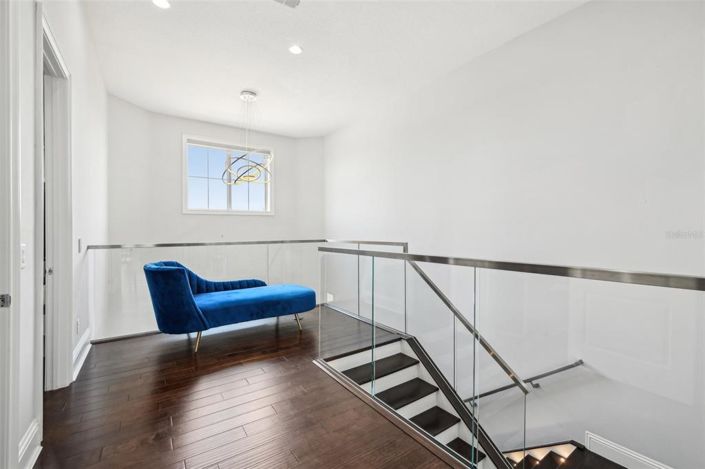 Image No.49-5 Bed House for sale