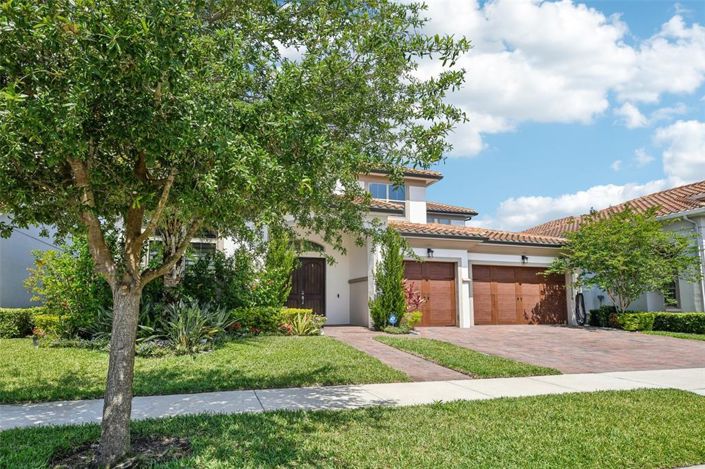 Image No.5-5 Bed House for sale