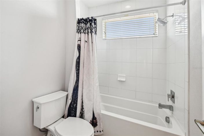 Image No.55-5 Bed House for sale