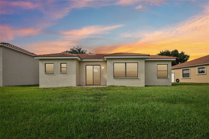 Image No.2-3 Bed House for sale