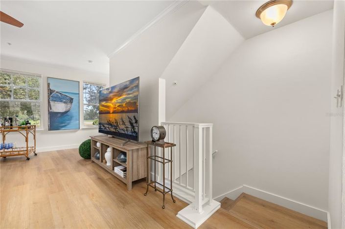 Image No.13-2 Bed Townhouse for sale