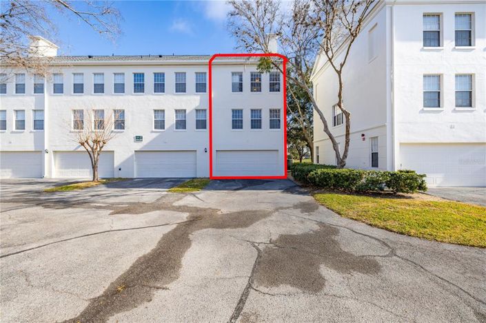 Image No.48-2 Bed Townhouse for sale