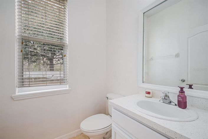 Image No.25-4 Bed House for sale