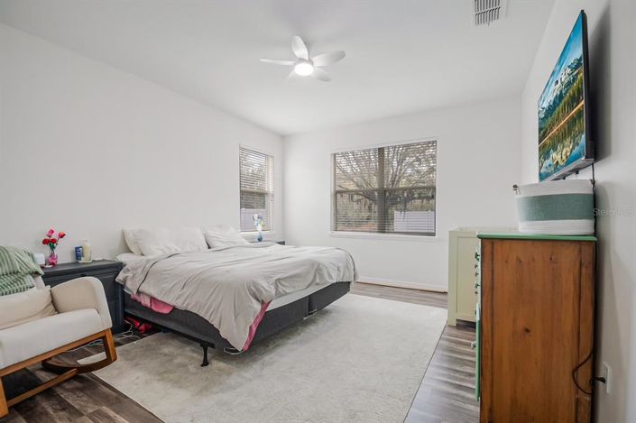 Image No.26-4 Bed House for sale