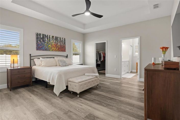 Image No.13-3 Bed House for sale