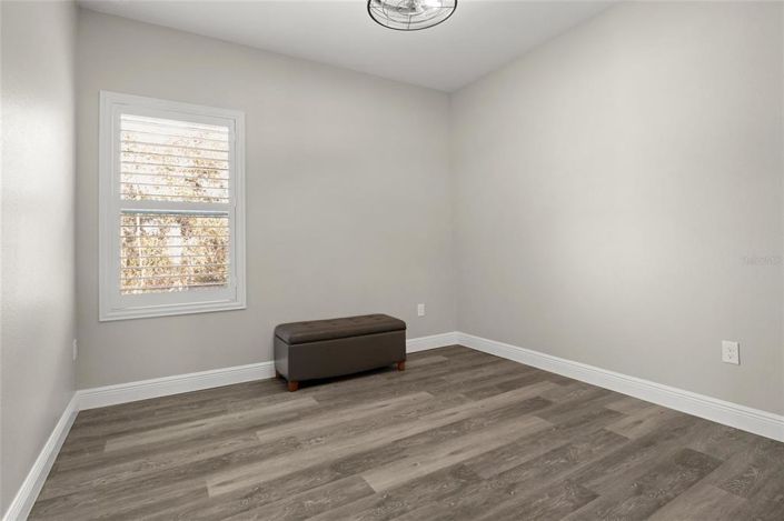 Image No.21-3 Bed House for sale