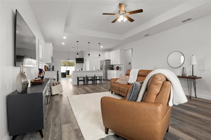 Image No.6-3 Bed House for sale