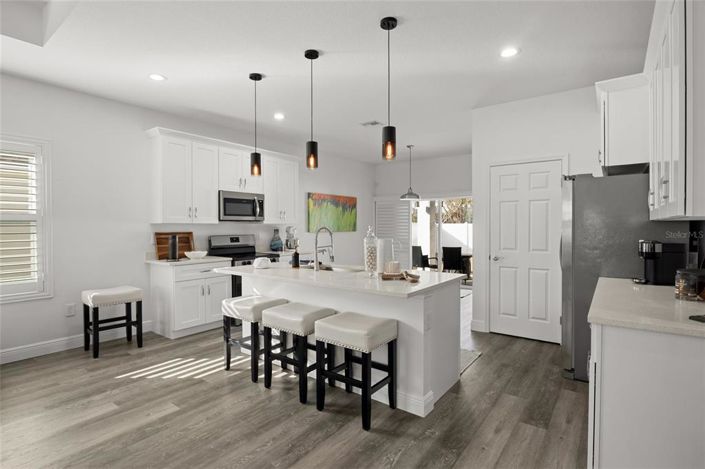 Image No.8-3 Bed House for sale