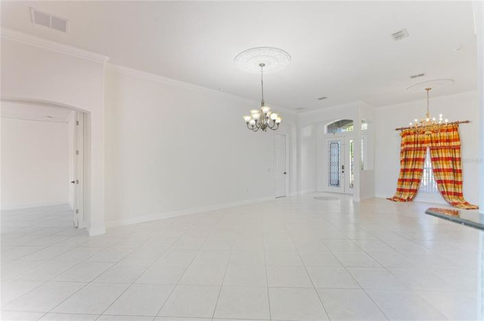 Image No.8-Maison de 5 chambres à vendre à Saint John