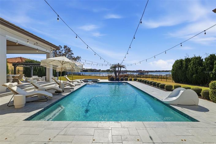 Image No.16-5 Bed House for sale