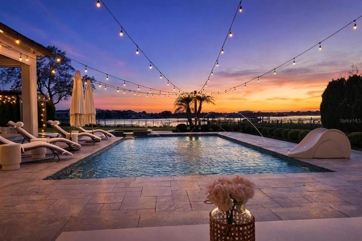 Image No.7-5 Bed House for sale