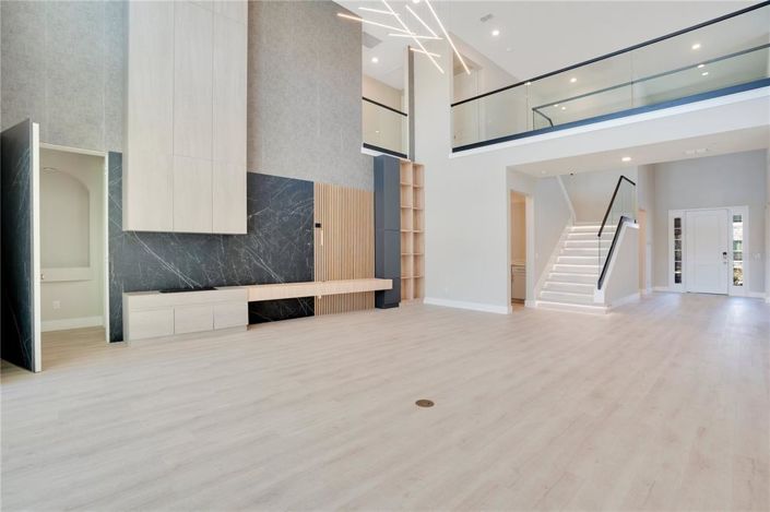 Image No.11-6 Bed House for sale