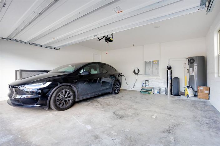 Image No.30-6 Bed House for sale