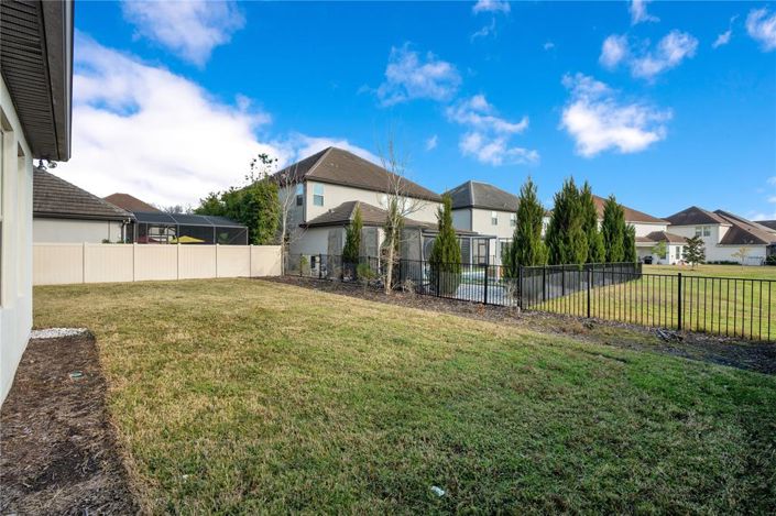 Image No.34-6 Bed House for sale