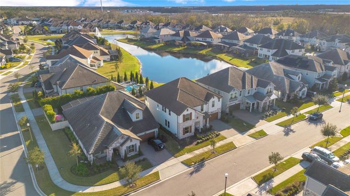 Image No.39-6 Bed House for sale