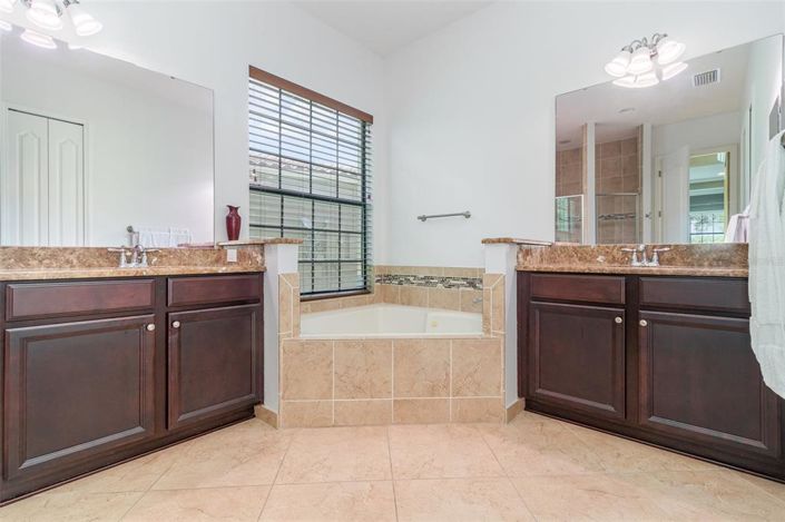 Image No.14-Maison de 4 chambres à vendre à Saint John