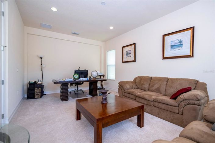 Image No.24-4 Bed House for sale