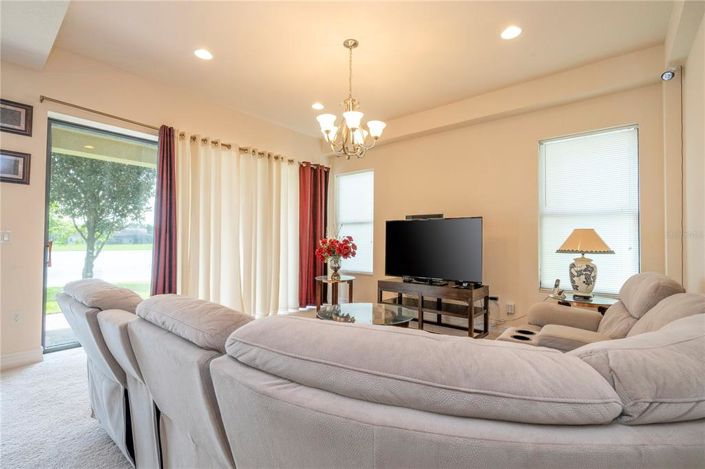 Image No.37-4 Bed House for sale